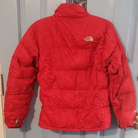 The North Face Red puffer jacket - Picture 6 of 10